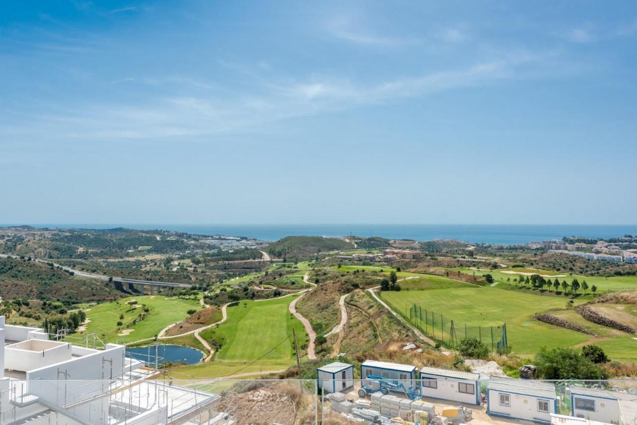Apartment High End Large Ground Floor With Luxury Private Pool And Sea Views *