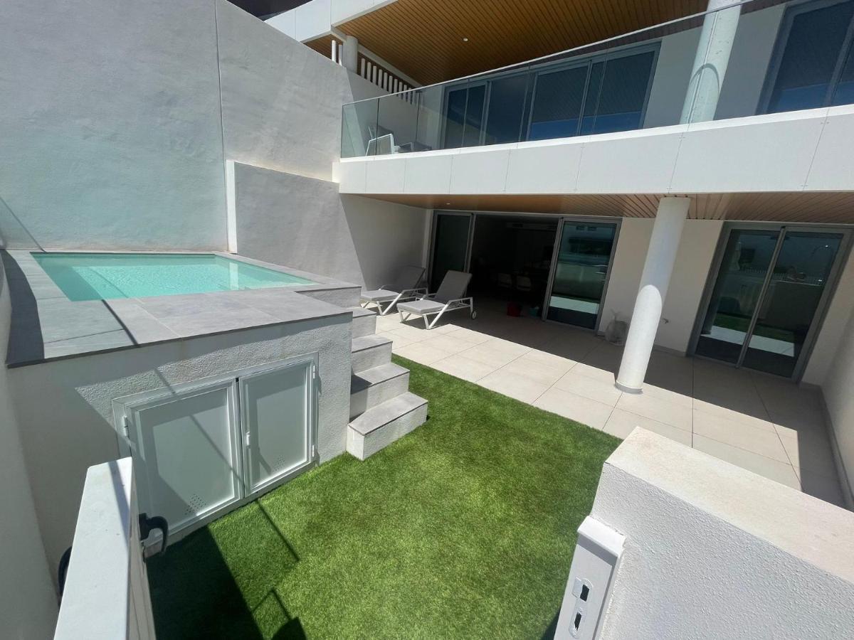 Apartment High End Large Ground Floor With Luxury Private Pool And Sea Views