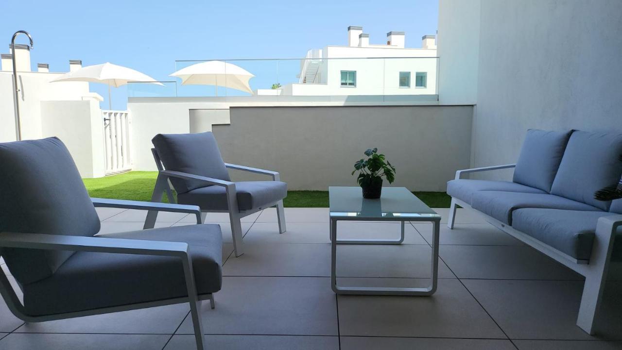 High End Large Ground Floor With Luxury Private Pool And Sea Views Apartment
