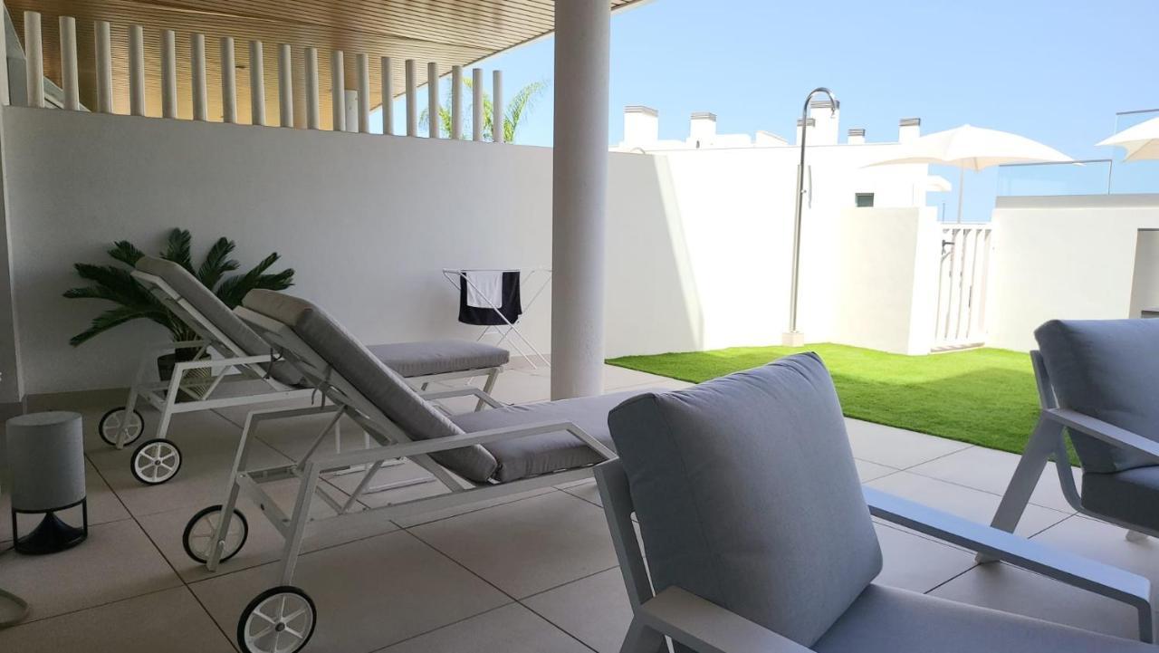 High End Large Ground Floor With Luxury Private Pool And Sea Views Apartment